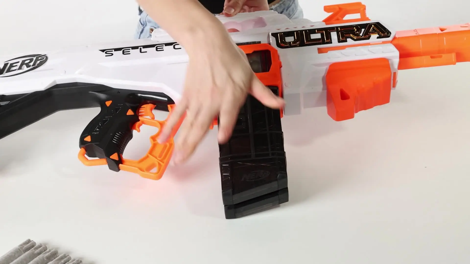Бластер Hasbro Nerf Ultra Select (White/Orange)