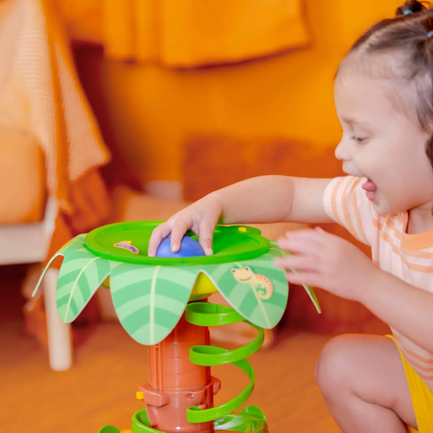 Интерактивная игрушка Bright Starts Twirl Ball Play (Multicolor) - 2