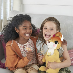 Jucarie interactiva Hasbro FurReal Friends Mama Josie The Kangaroo (Beige) Thumb