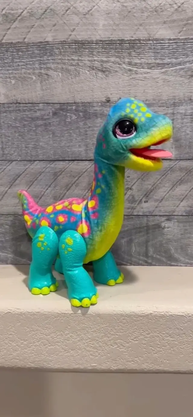 Jucarie interactiva Hasbro FurReal Friends Snackin Sam The Bronto (Multicolor)