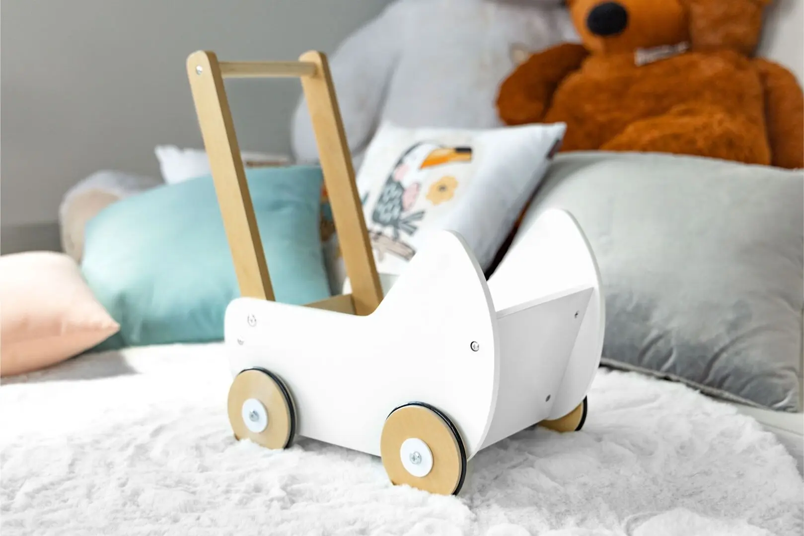 Коляска для куклы Ecotoys ESC-W-0173 (Wood/White)