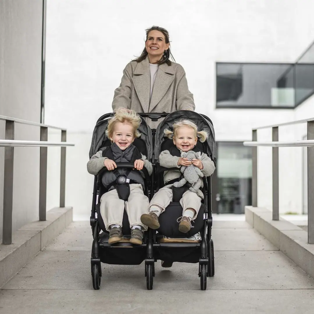 Коляска для двойни BabyGo GoTwice (Green/Black)