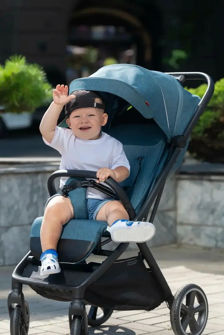 Carucior de plimbare Carrello Vento CRL-5516 (Mint Green/Black)