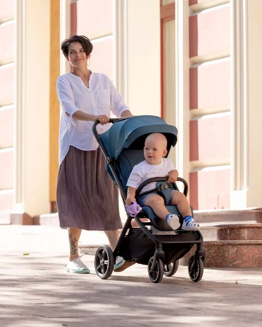 Carucior de plimbare Carrello Vento CRL-5516 (Mint Green/Black)