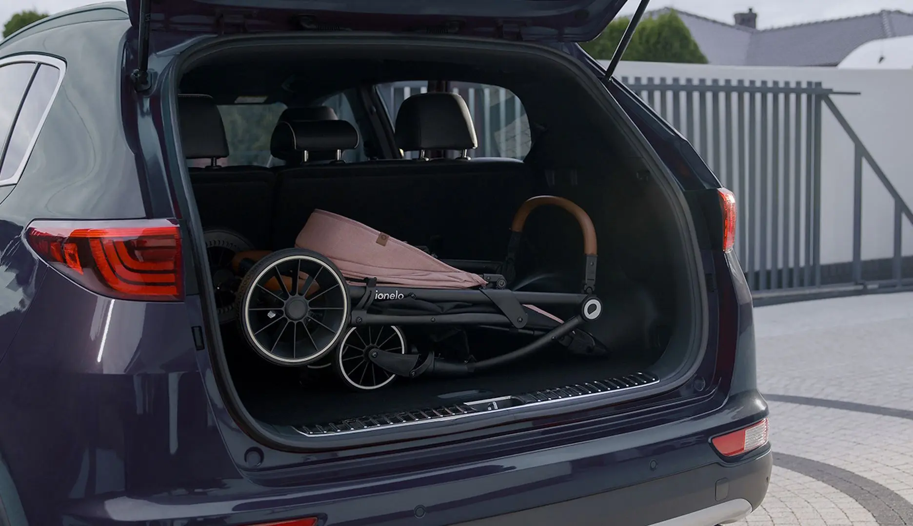 Коляска прогулочная Lionelo Alexia (Grey Stone)