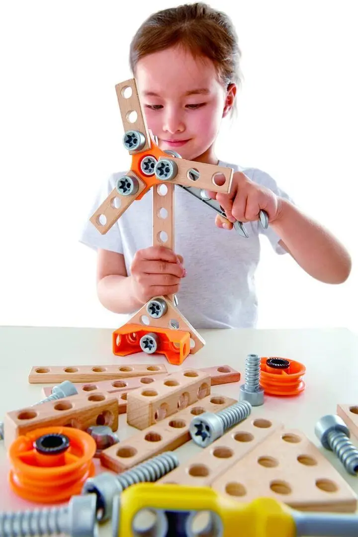 Constructor Hape Junior Inventor Experiment Starter Kit  E3031