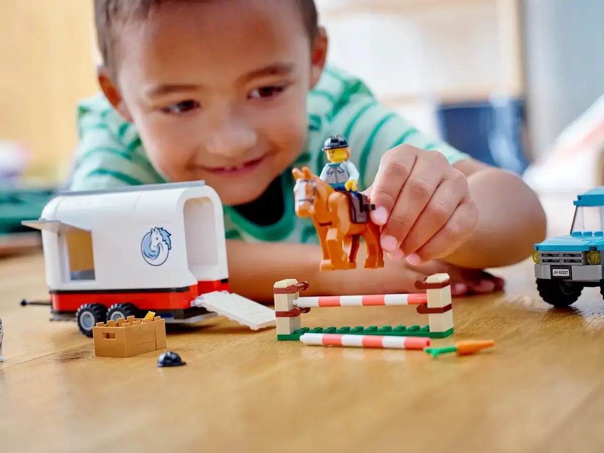 Конструктор Lego City Horse Transporter 60327 (Multicolor) - 5