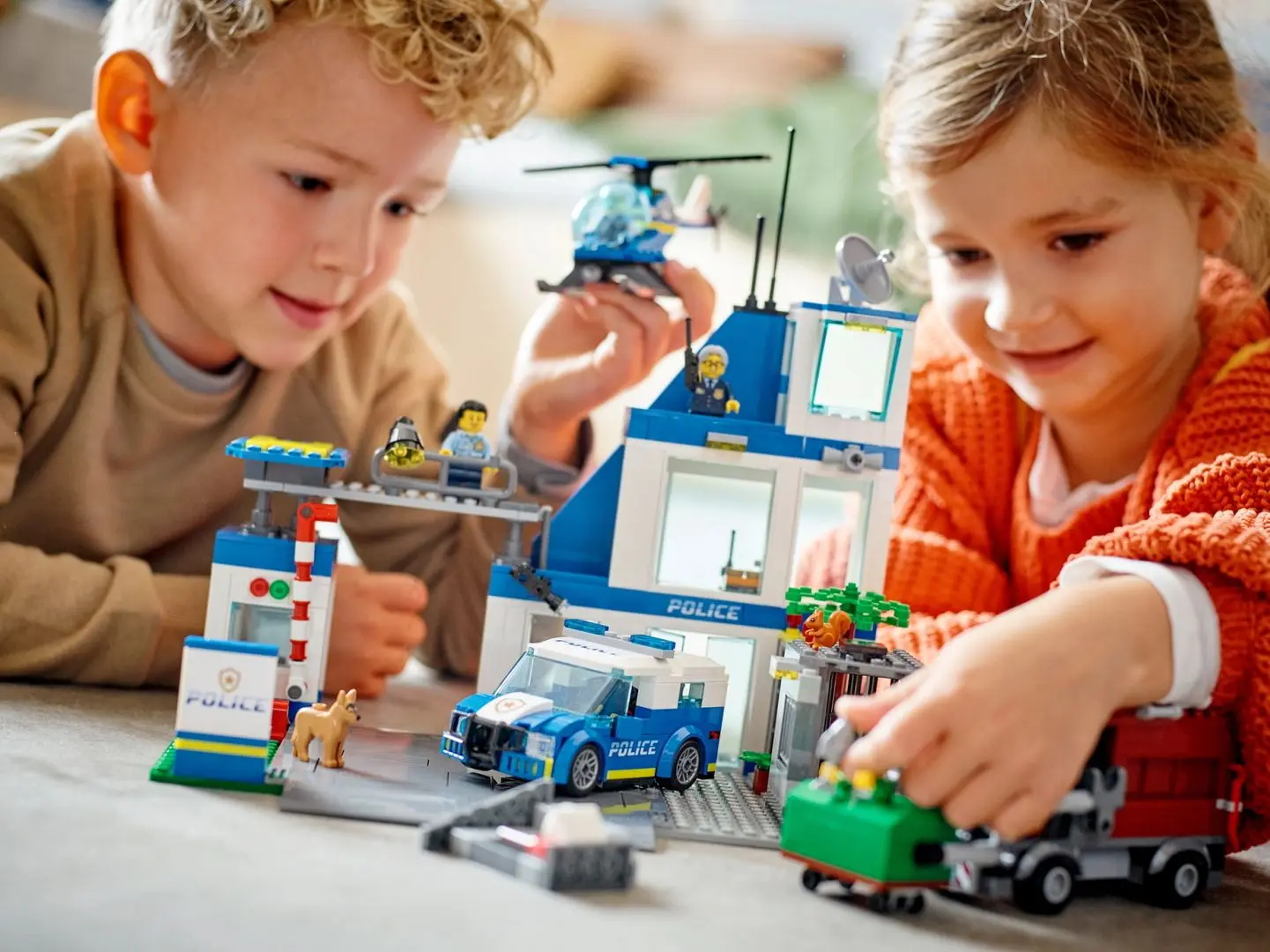 Constructor Lego City Police Station 60316 (Blue/Grey) - 8