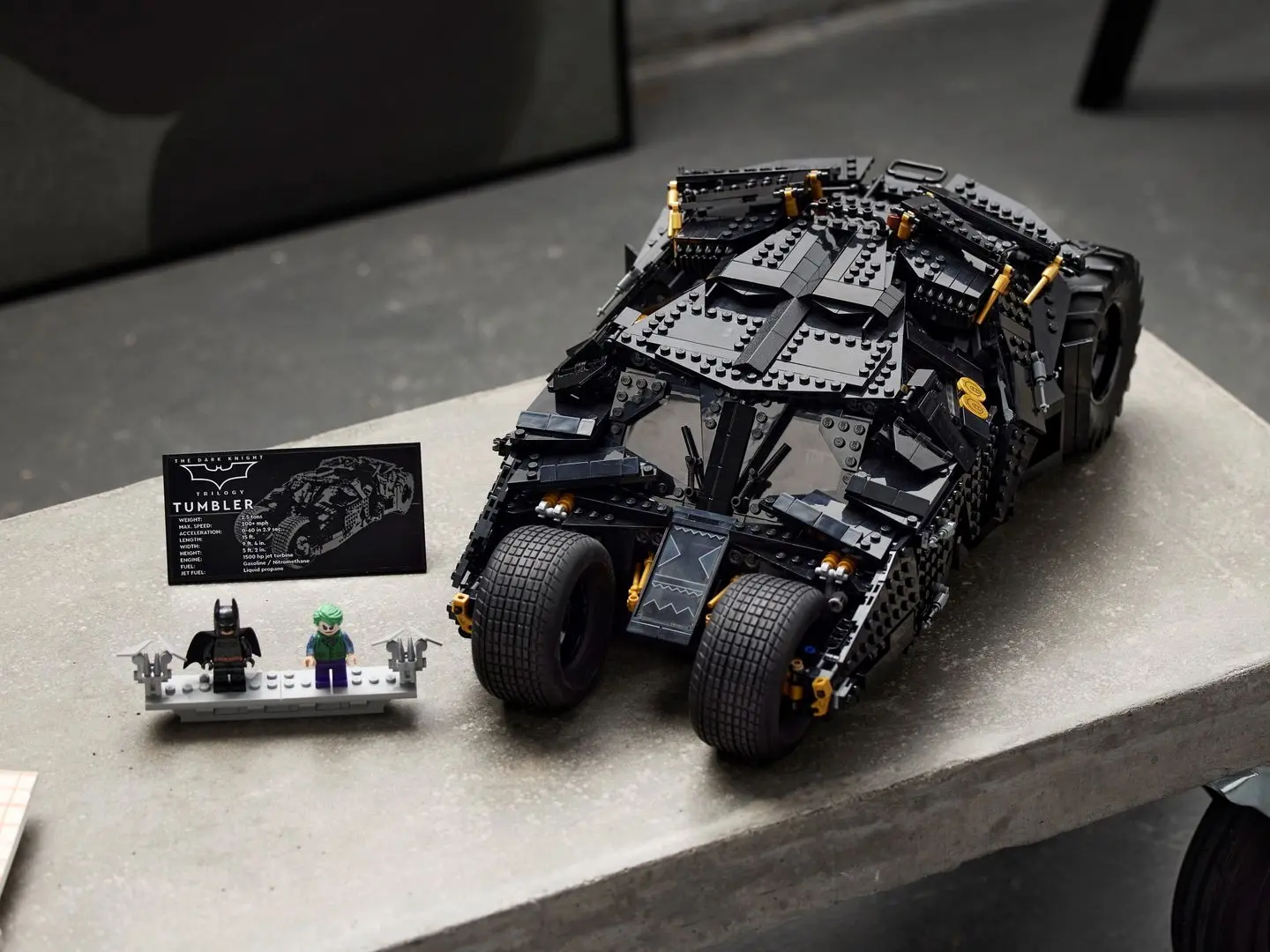 Constructor Lego DC Batman Batmobile 76240 (Black) - 5