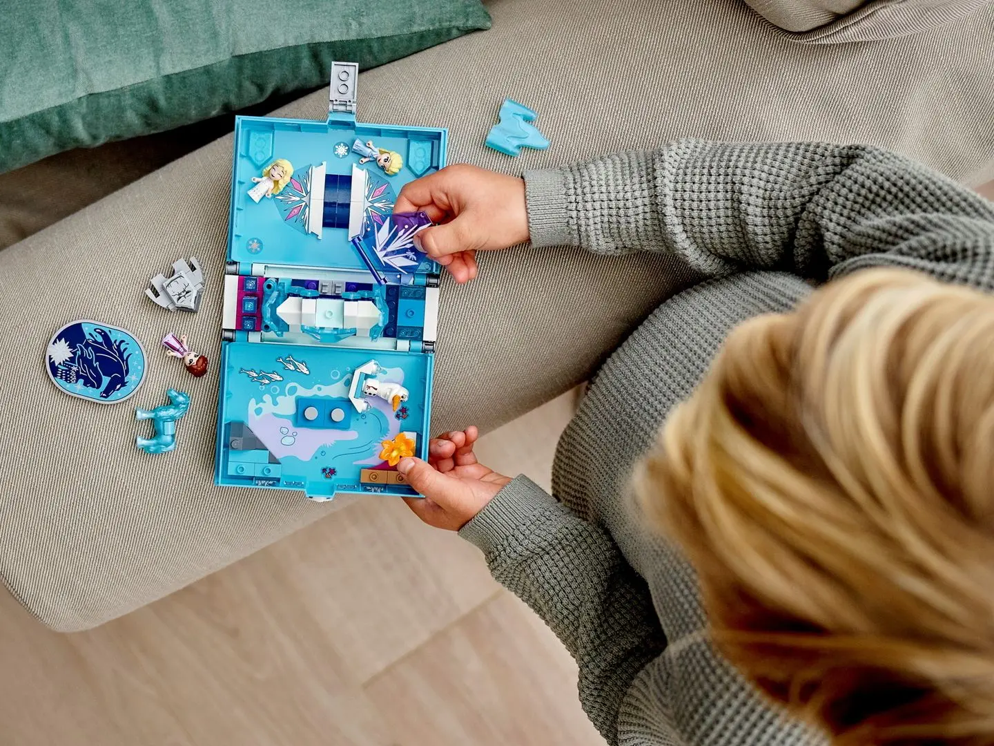 Constructor Lego Disney Elsa and The Nokk Storybook Adventures 43189 (Blue) - 7
