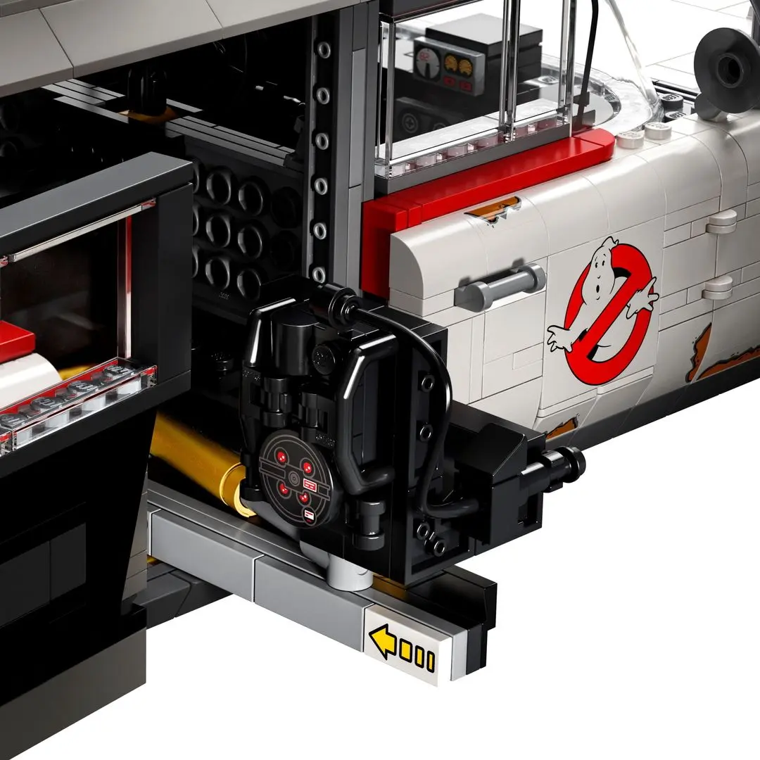 Constructor Lego Icons Ghostbusters ECTO-1 10274 (White) - 5