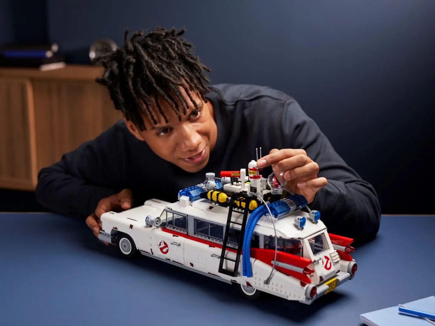 Constructor Lego Icons Ghostbusters ECTO-1 10274 (White) - 9