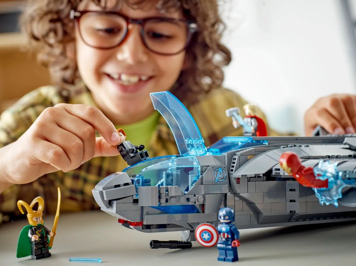 Конструктор Lego Marvel The Avengers Quinjet 76248 (Grey) - 6