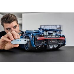 Constructor Lego Technic Bugatti Chiron 42083 (Blue/Black) Thumb