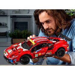 Constructor Lego Technic Ferrari 488 GTE 42125 (Red/Black) Thumb