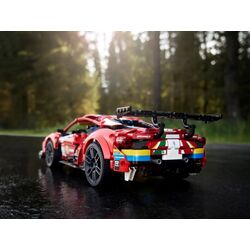 Constructor Lego Technic Ferrari 488 GTE 42125 (Red/Black) Thumb