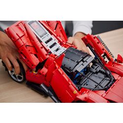 Constructor Lego Technic Ferrari Daytona SP3 42143 (Red) Thumb
