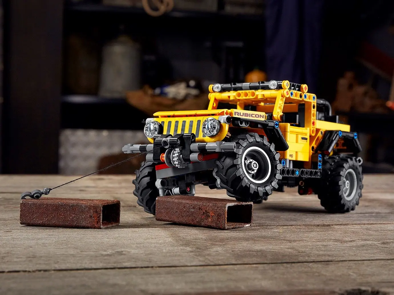 Constructor Lego Technic Jeep Wrangler 42122 (Yellow/Black) - 8