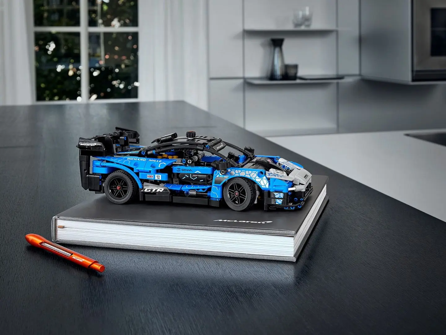 Constructor Lego Technic McLaren Senna GTR 42123 (Blue/Black) - 8