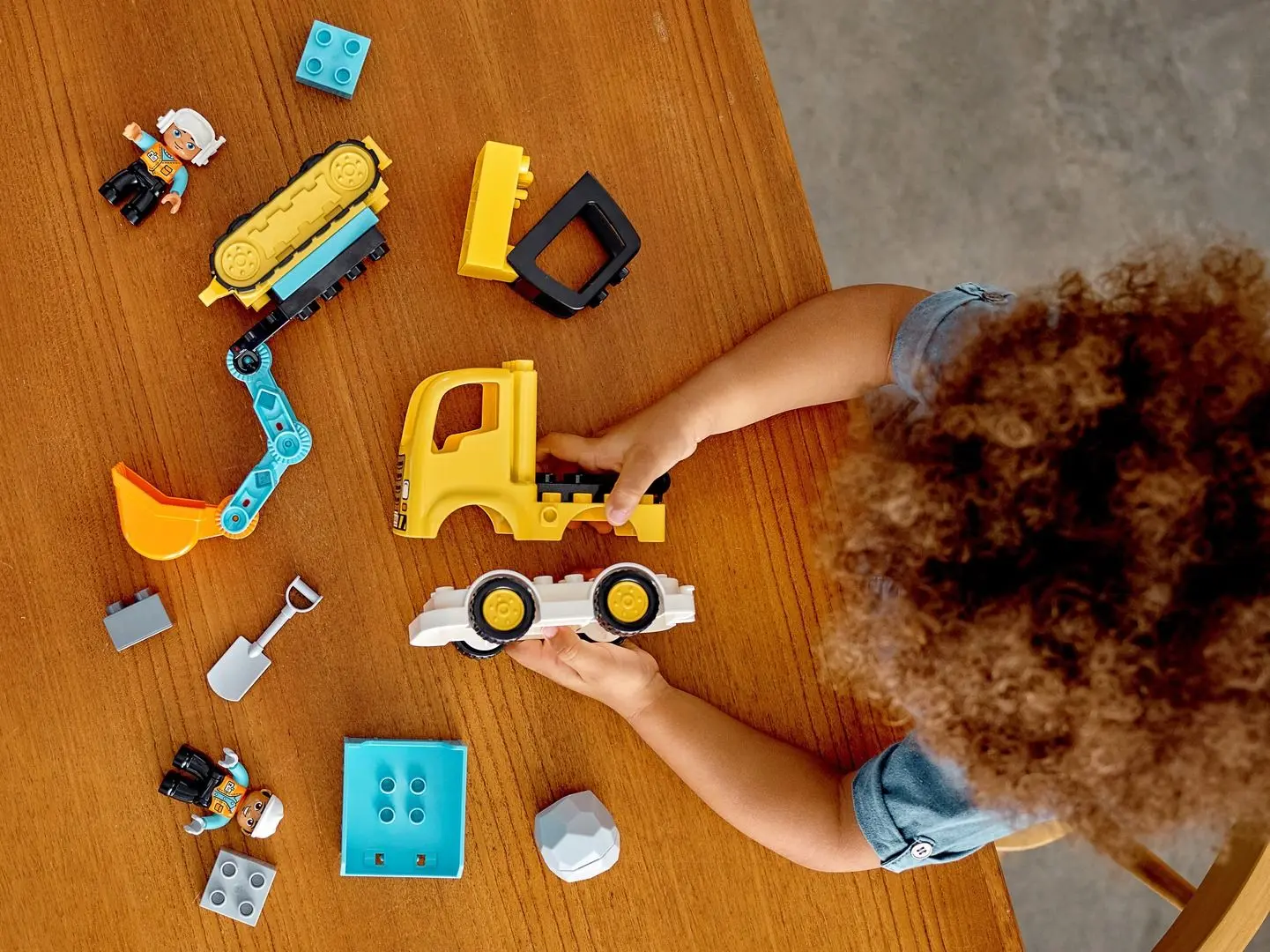 Constructor Lego Truck & Tracked Excavator 10931 (Multicolor) - 6