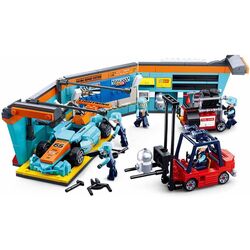 Constructor Sluban Racing Team Pit Lane M38-B0765