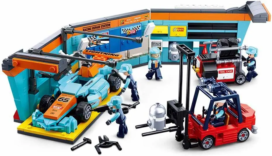 Constructor Sluban Racing Team Pit Lane M38-B0765