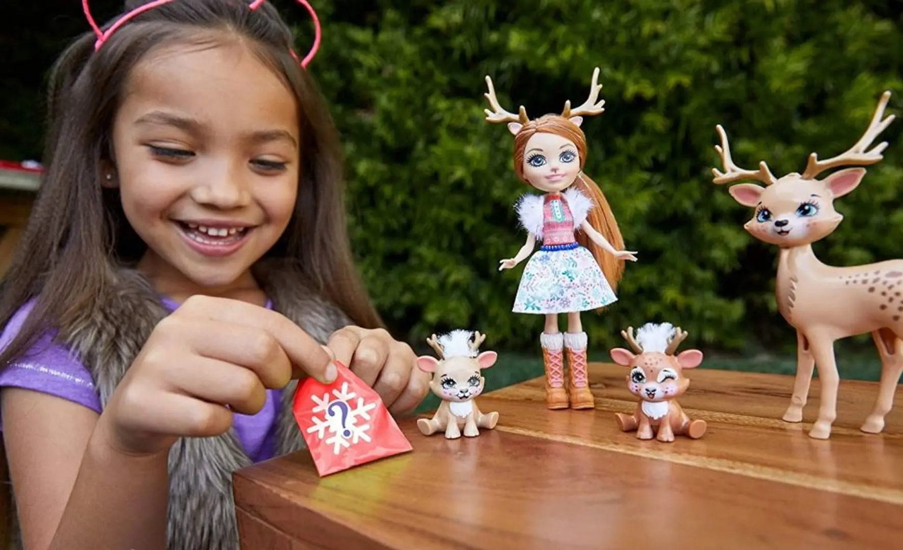 Set de joaca Mattel Enchantimals Familia Rainey Reno GNP17 - 10