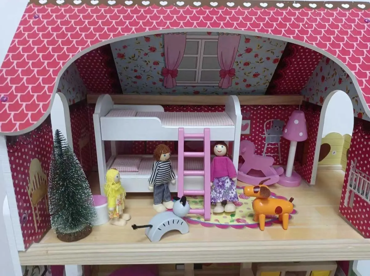 Кукольный домик Enero Toys LED XXXL (Multicolor)