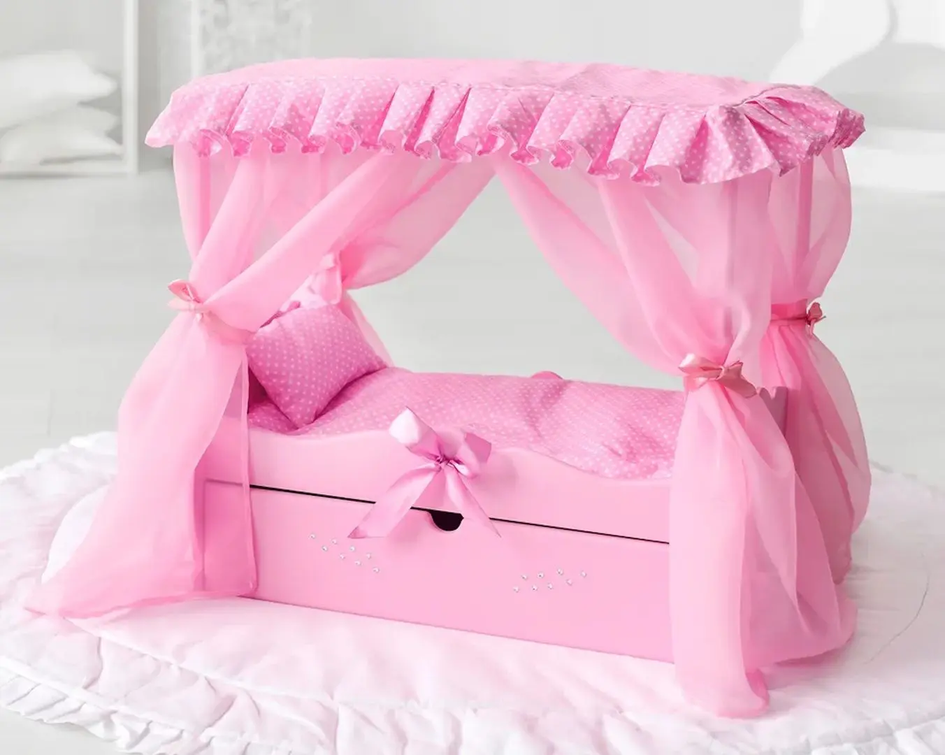 Кроватка для куклы Манюня Diamond Princess 722191 (Pink)