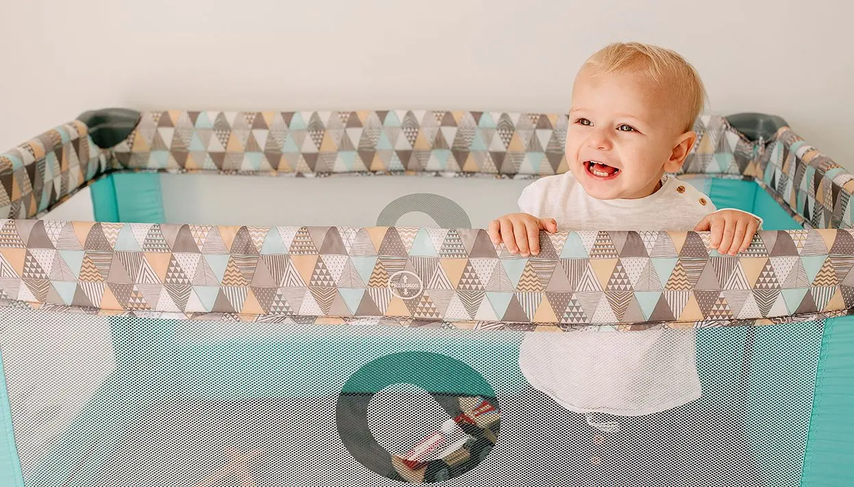 Манеж-кровать Lionelo Stefi (Green-Turquoise)