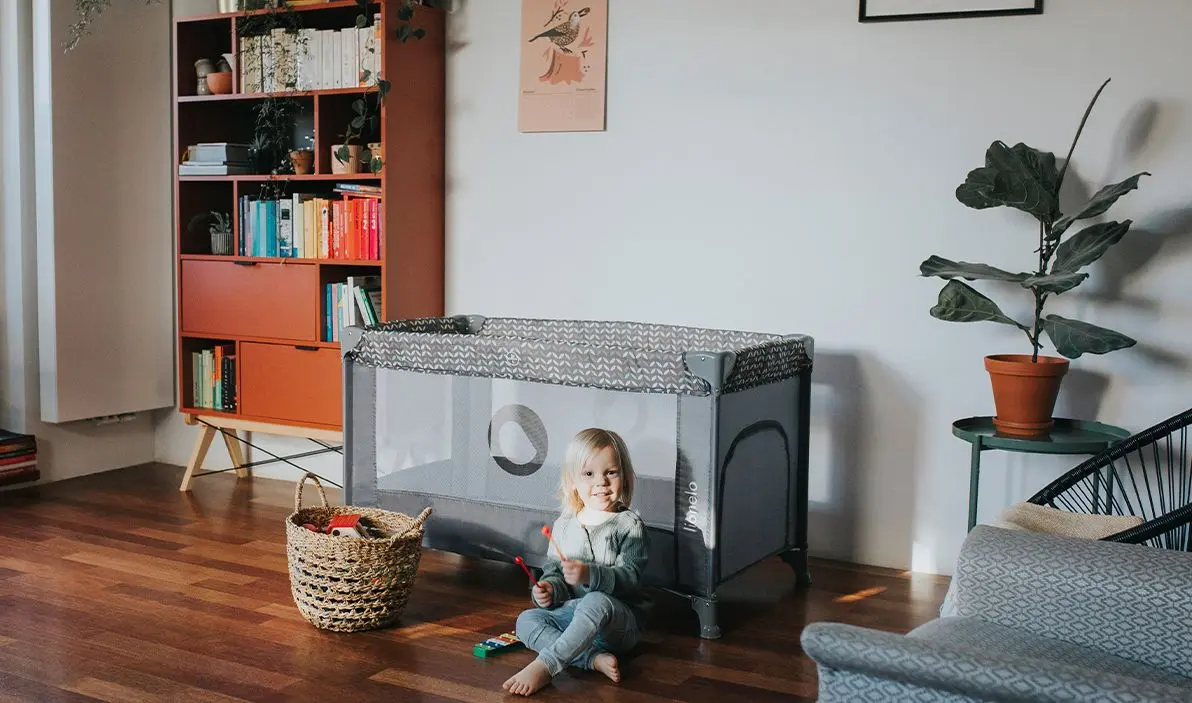 Manej-patuc Lionelo Stefi (Yellow Lemon)