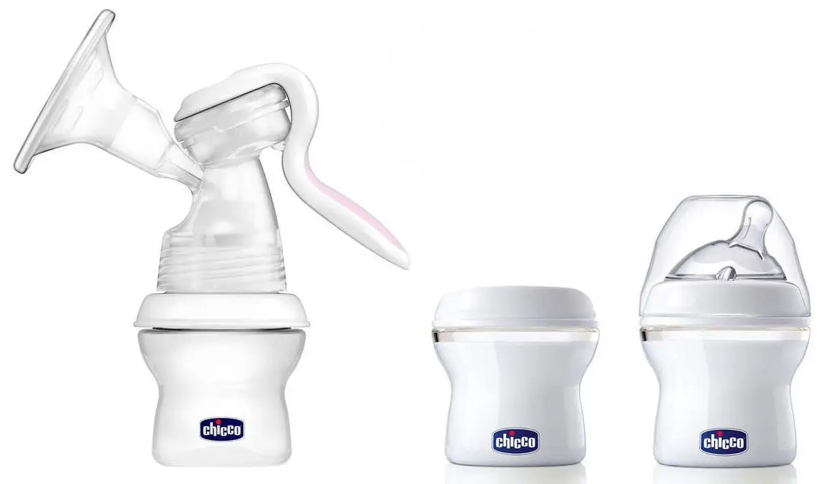 Pompa manuala pentru san + tampoane pentru sâni Chicco Natural Feeling (White)