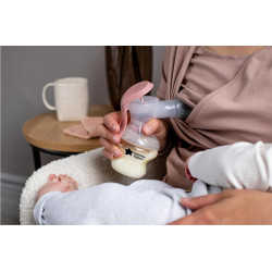 Ручной молокоотсос Tommee Tippee Made for Me (Pink) Thumb