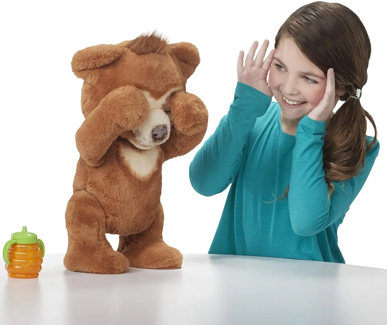 Интерактивная плюшевая игрушка Hasbro Cubby The Curious Bear (Brown)