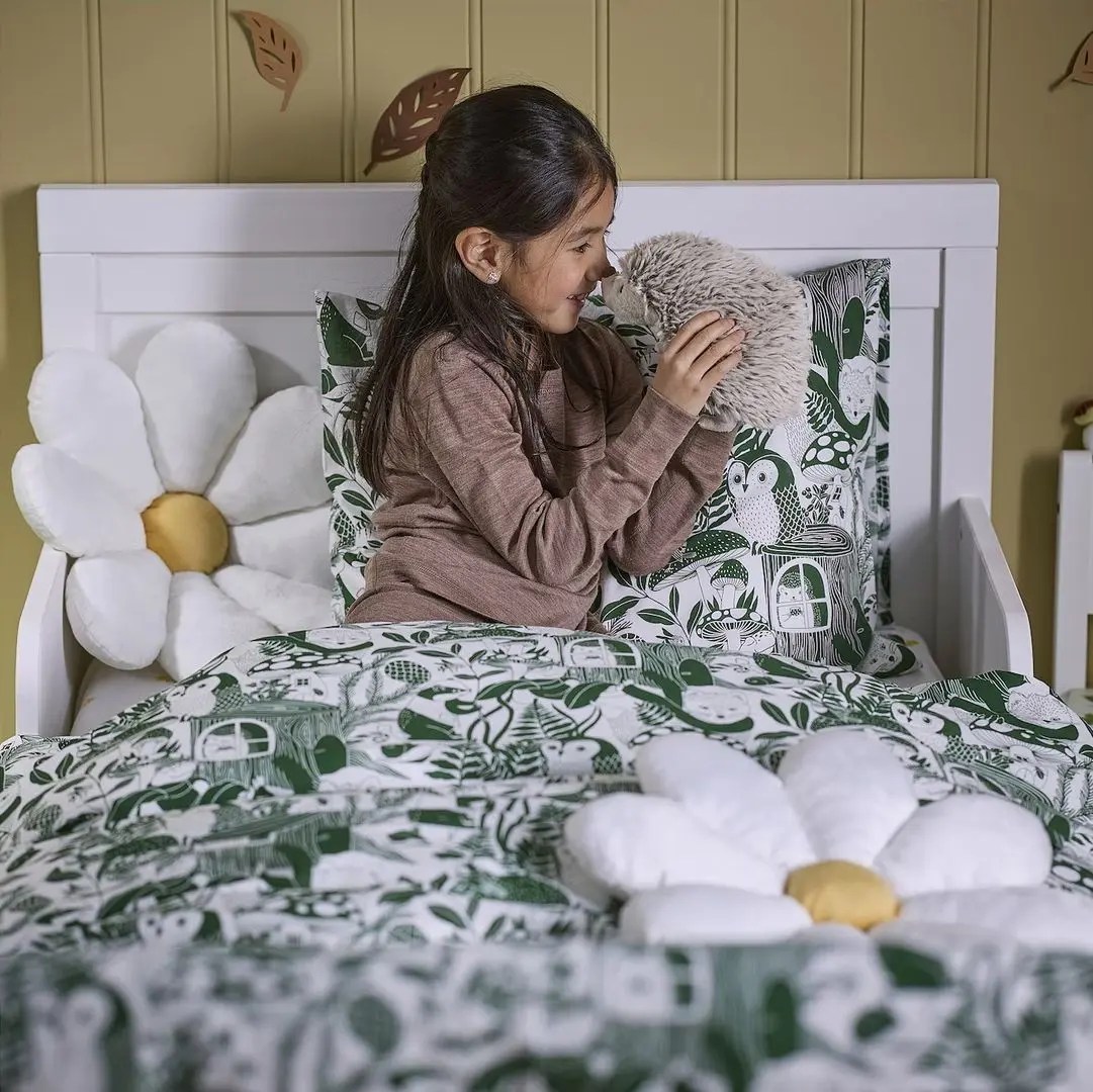 Jucarie de plus Ikea Skogsduva Arici 21cm (Bej)