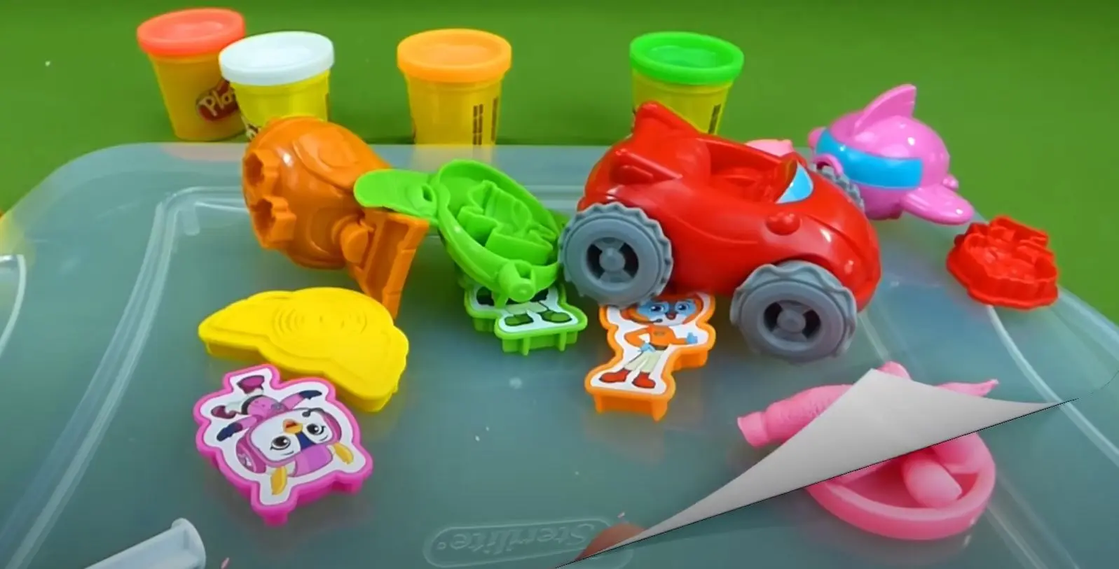 Set de modelare Play-Doh Top Wing 8691