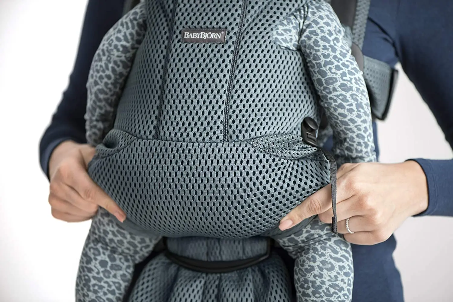 Кенгуру BabyBjorn Move 3D Mesh (Sage Green)