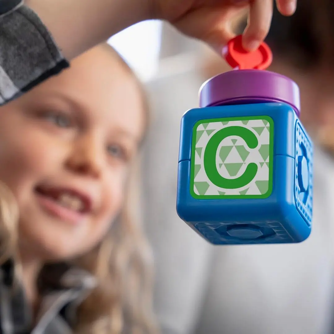 Cuburi magnetice Baby Einstein Bridge & Learn (Multicolor)