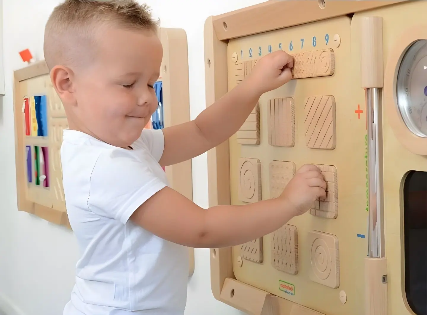 Бизиборд Masterkidz Sensory Wall Board ME06899 (Wood) - 4