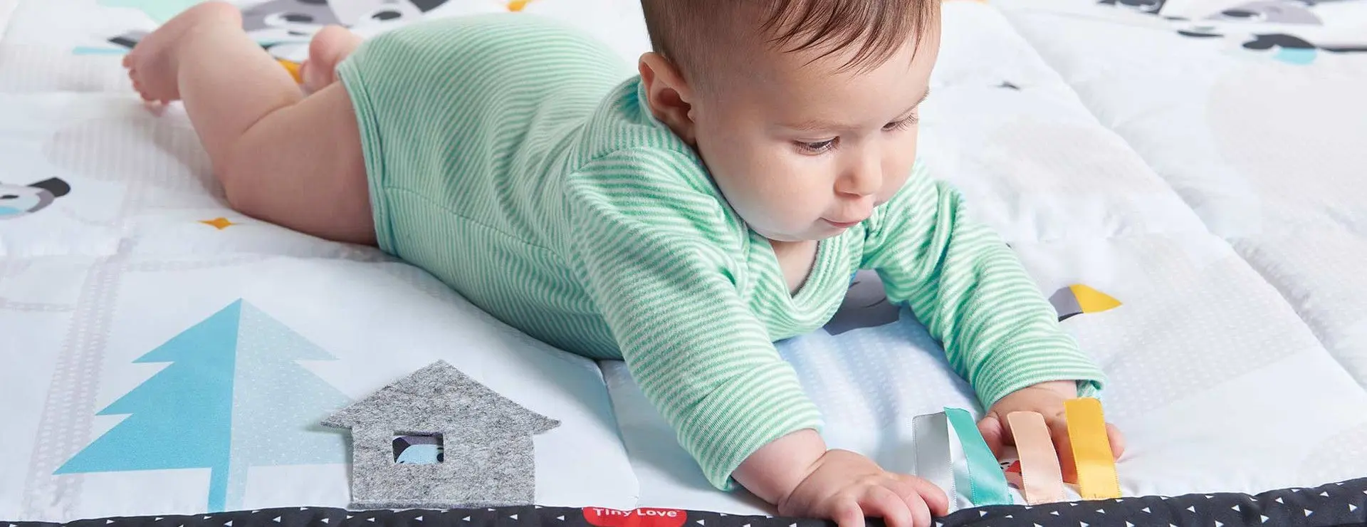 Игровой коврик Tiny Love Magical Tales Magical Tales (Black/White)