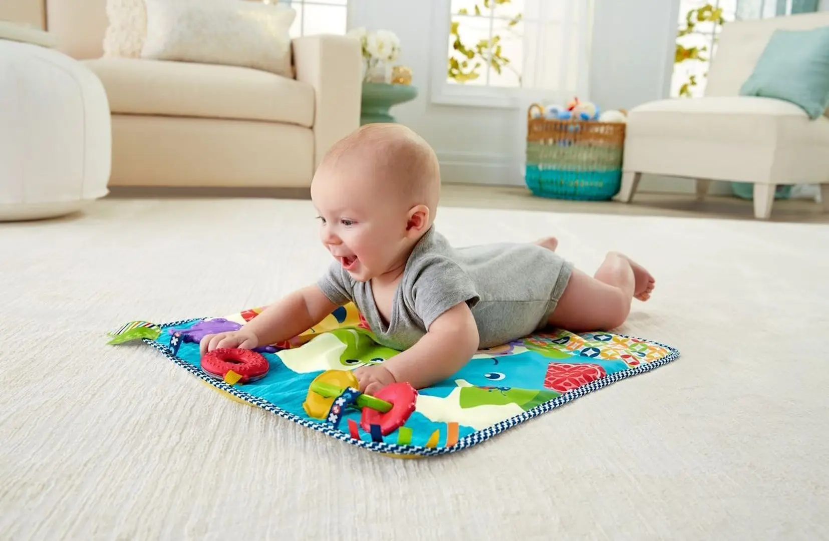 Covoras de joaca Fisher-Price On The Go DYW52 (Multicolor)