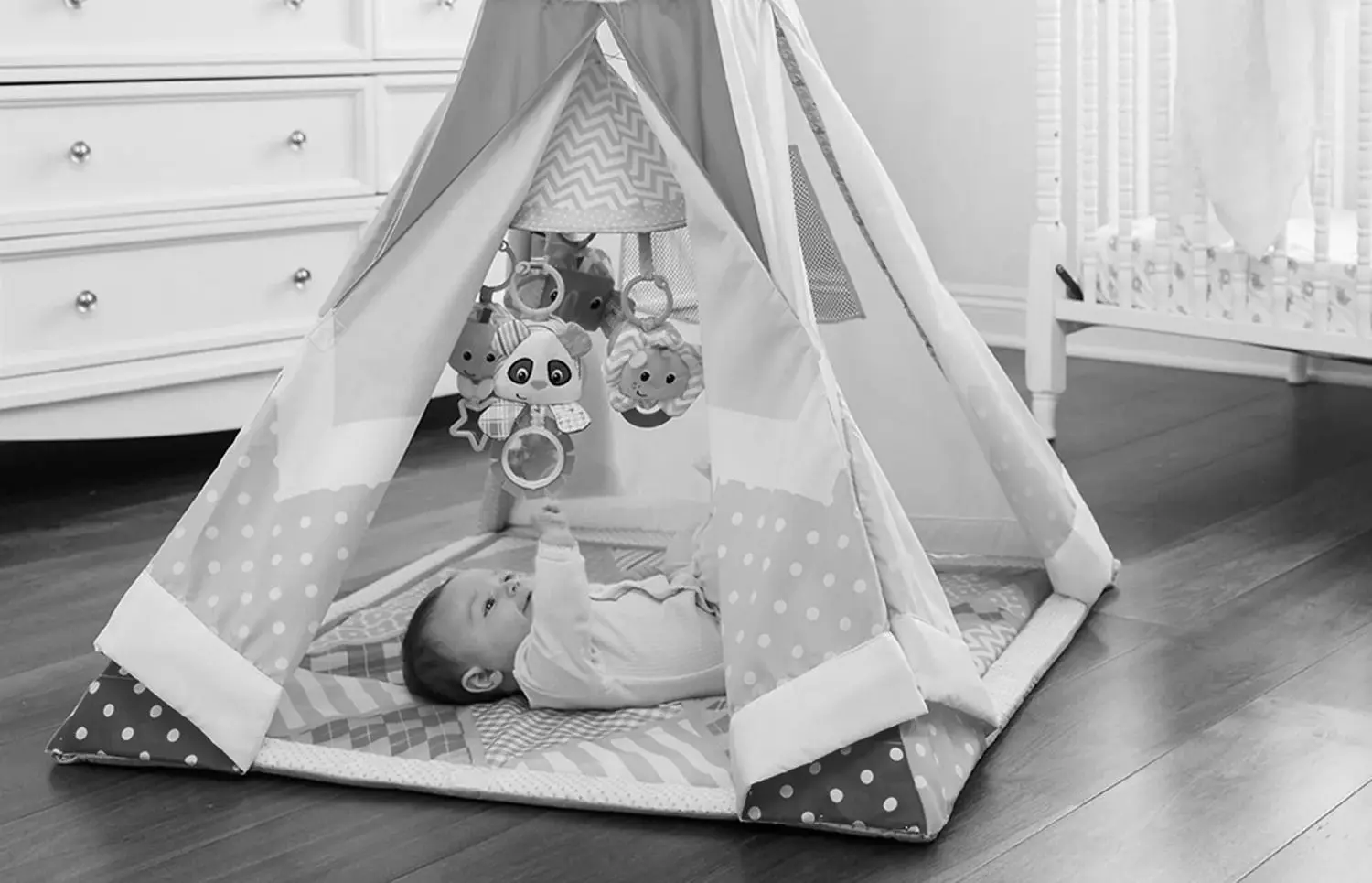 Covoras de joaca 2in1 Kikka Boo Teepee  Adventure Girl (Multicolor)