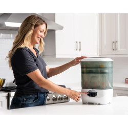 Sterilizator și uscător de biberoane Baby Brezza One Step (White) Thumb