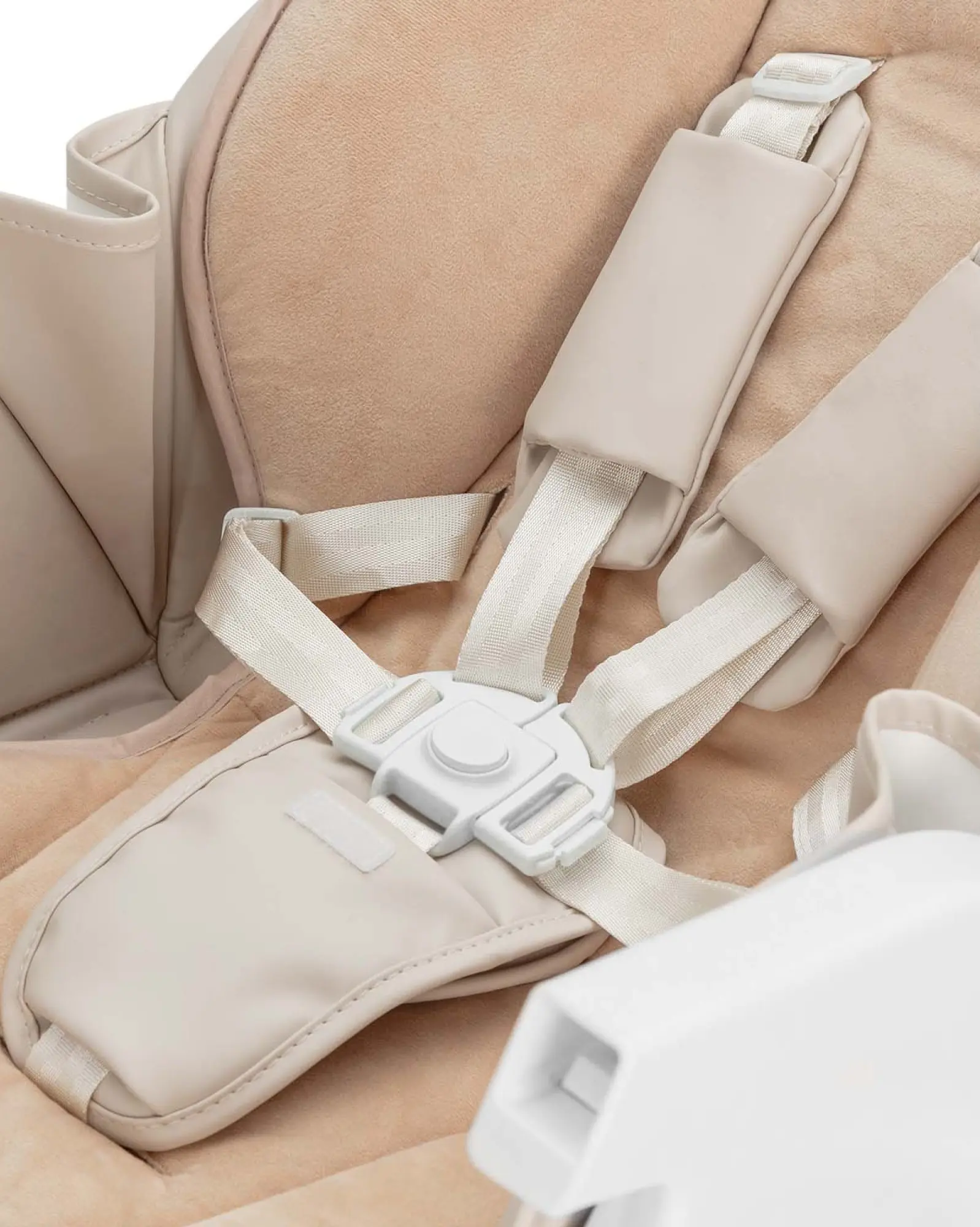 Scaun pentru hranire Carrello Alto CRL-10307 (Almond Beige)