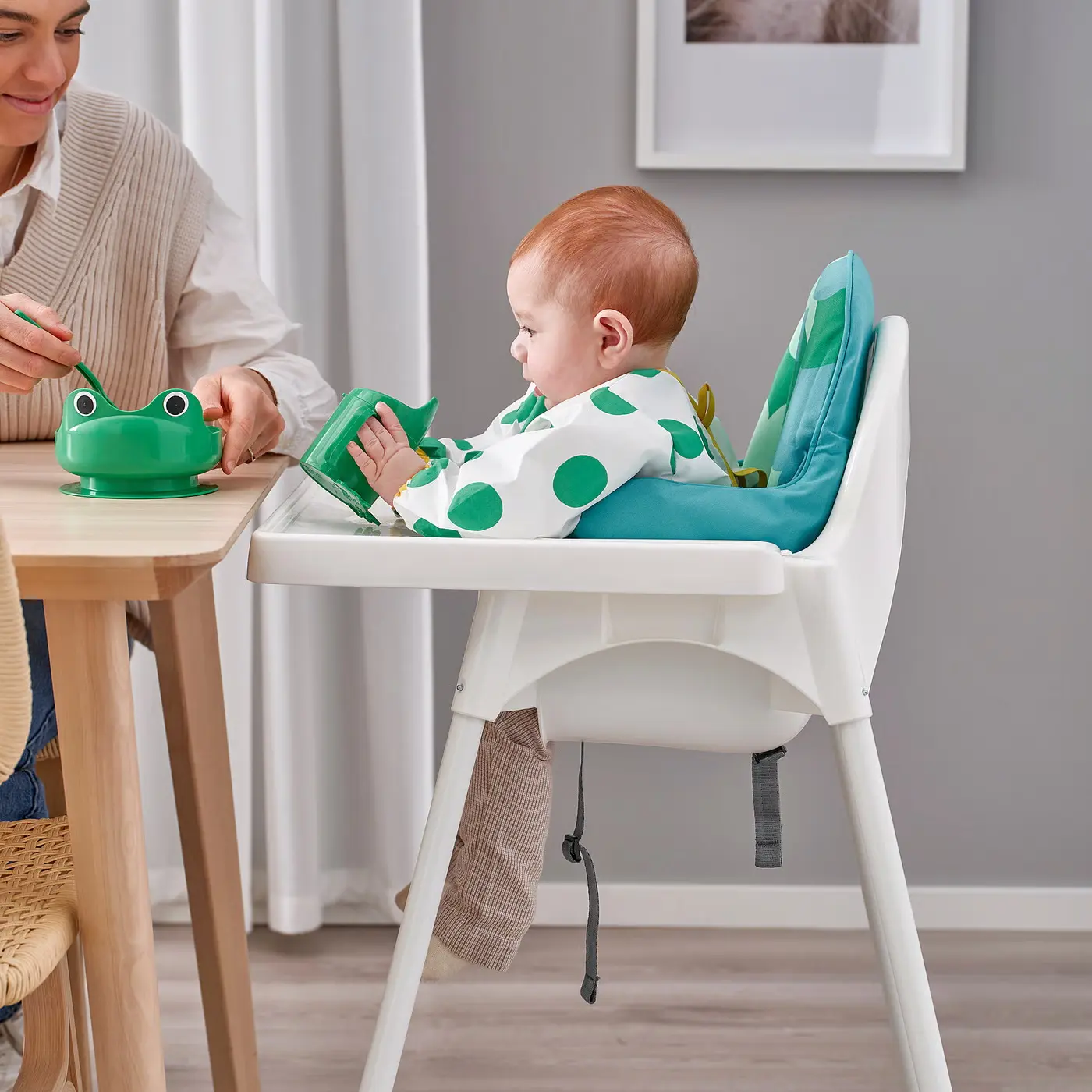 Scaun pentru hranire Ikea Antilop inalt/cu tava (Alb)