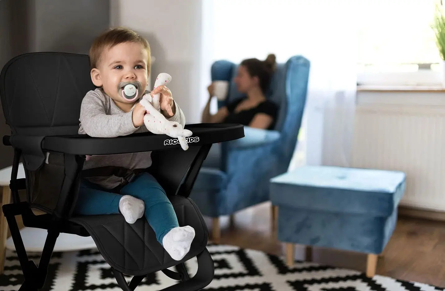 Scaun pentru hranire Ricokids Nuco (Black)