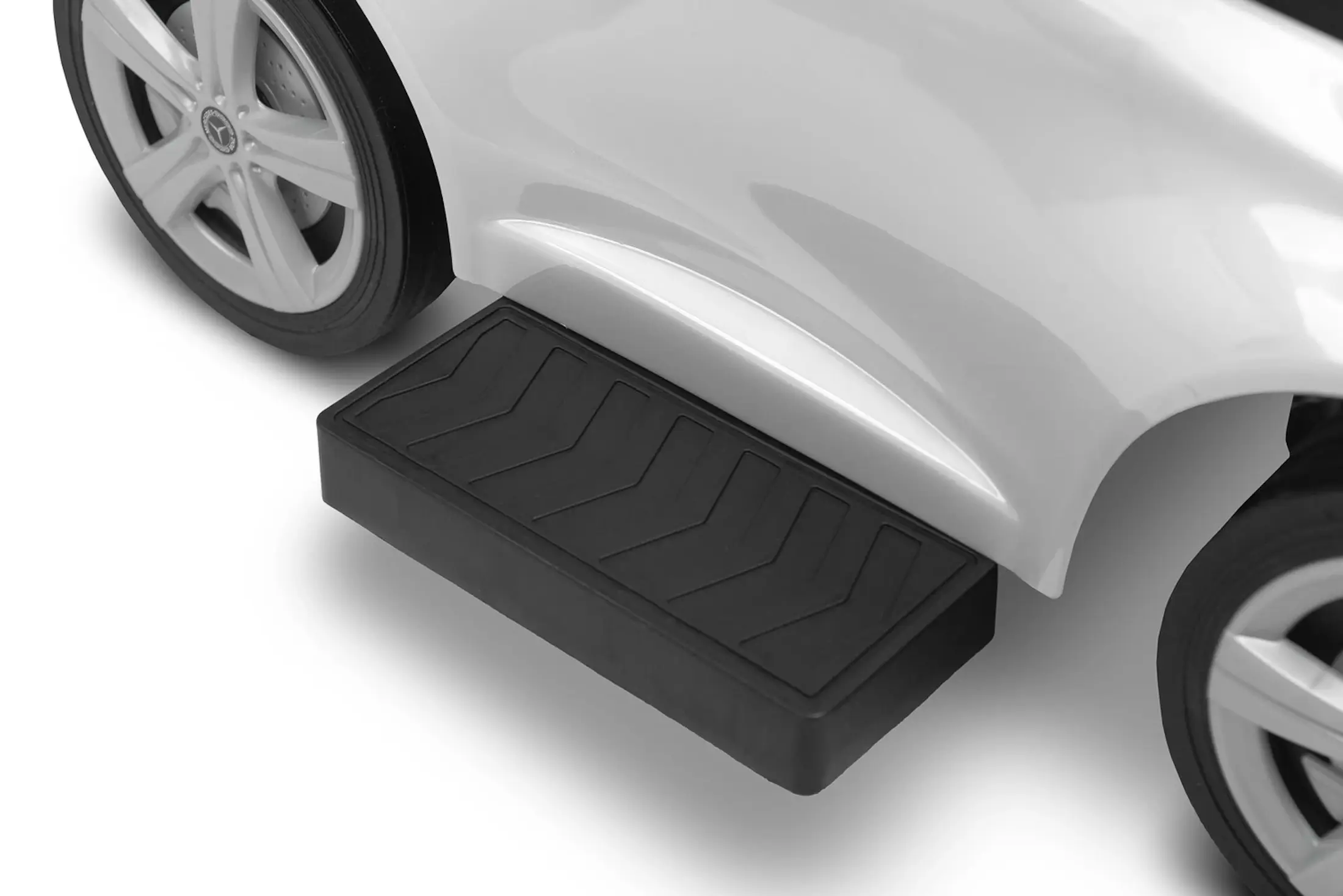 Tolocar Caretero Mercedes C-Class (White)