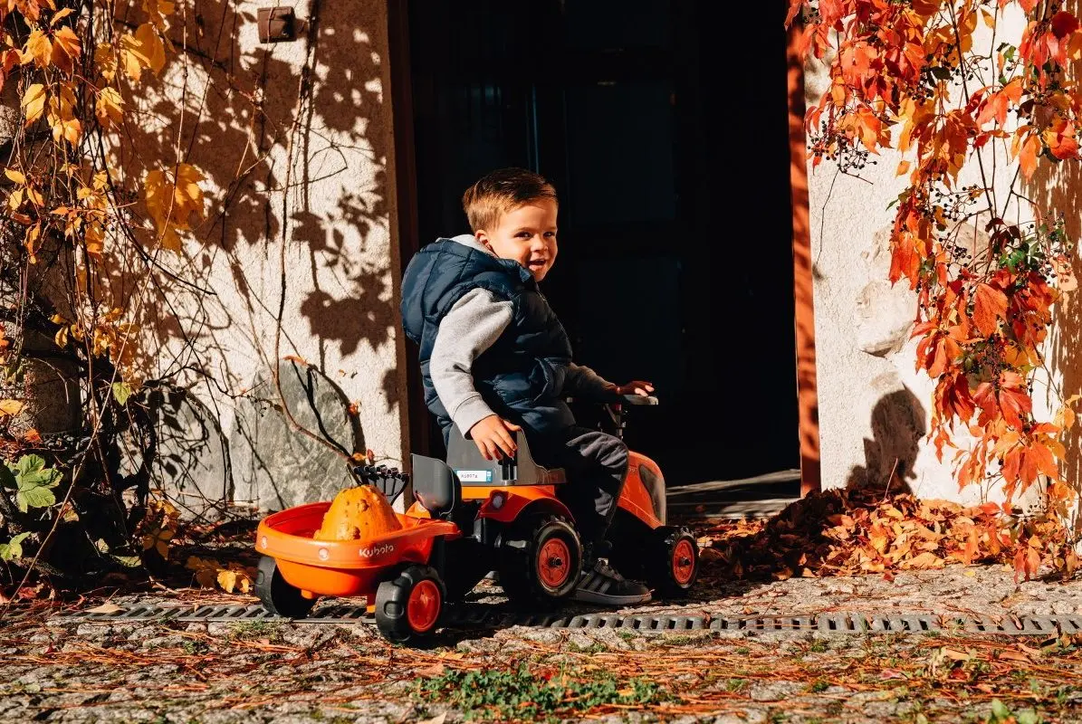Tolocar Falk Kubota 260C (Orange) - 3