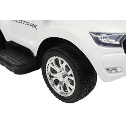 Толокар LeanToys Ford Ranger Wildtrack 2492 (White) Thumb