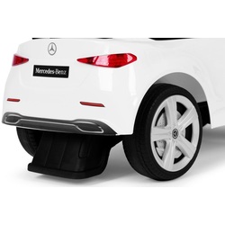 Tolocar Multistore Mercedes C Class 667 (White) Thumb